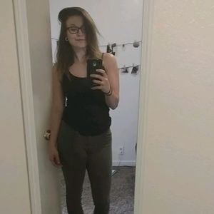 Meet your Posher, Ashante